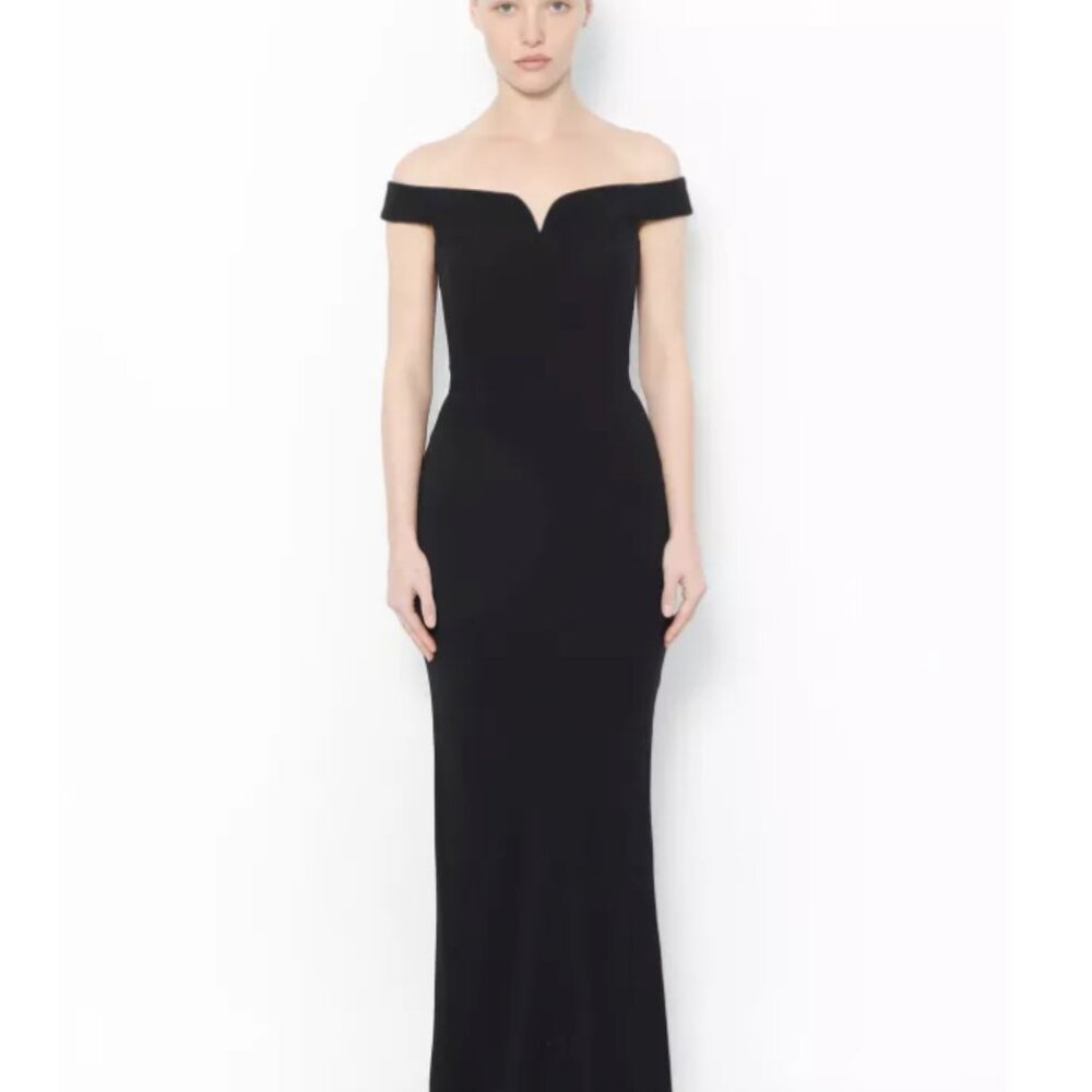 Alexander McQueen Black Off-the-Shoulder Mermaid Gown